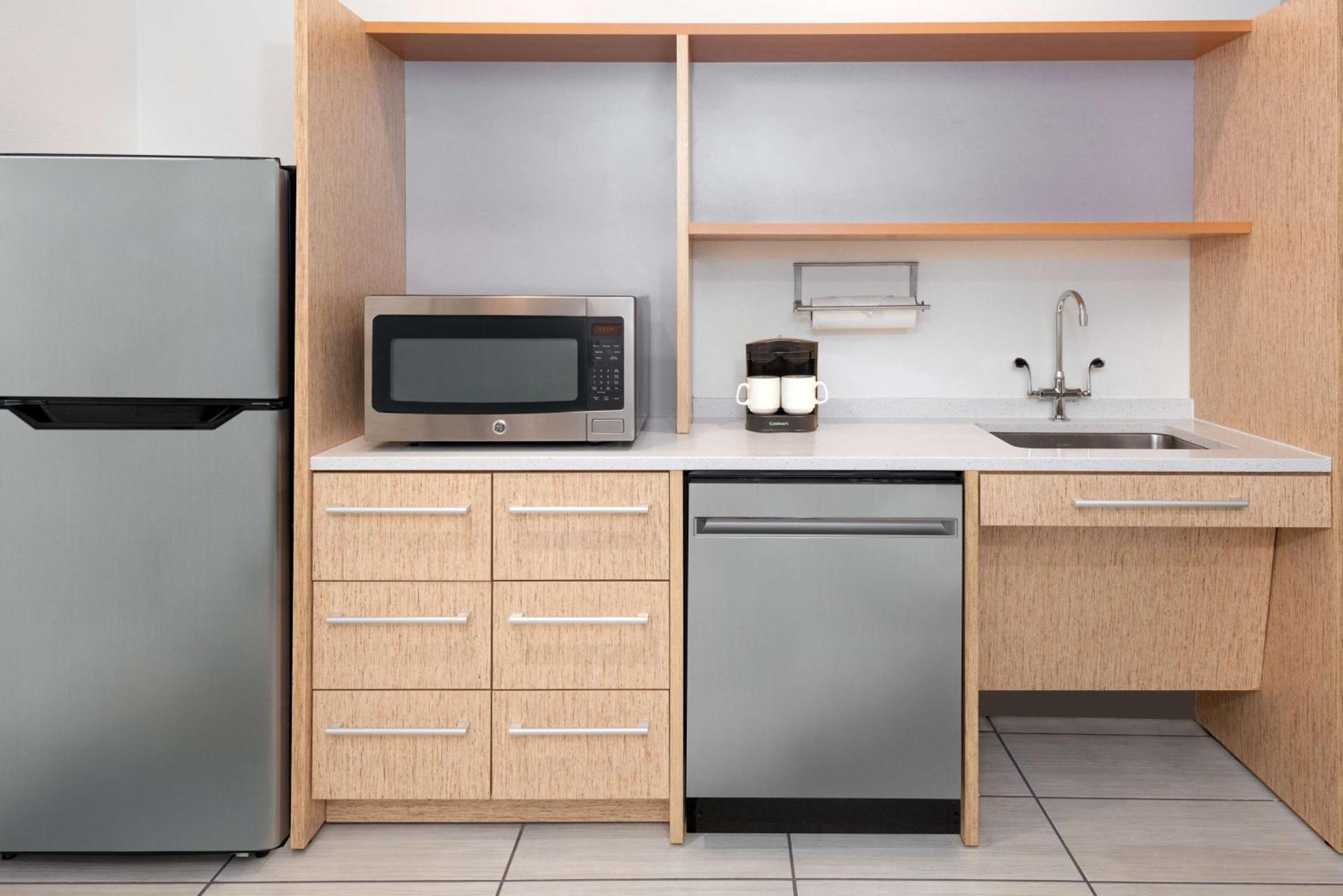 Home2 Suites By Hilton Buffalo Airport/ Galleria Mall Cheektowaga Bagian luar foto