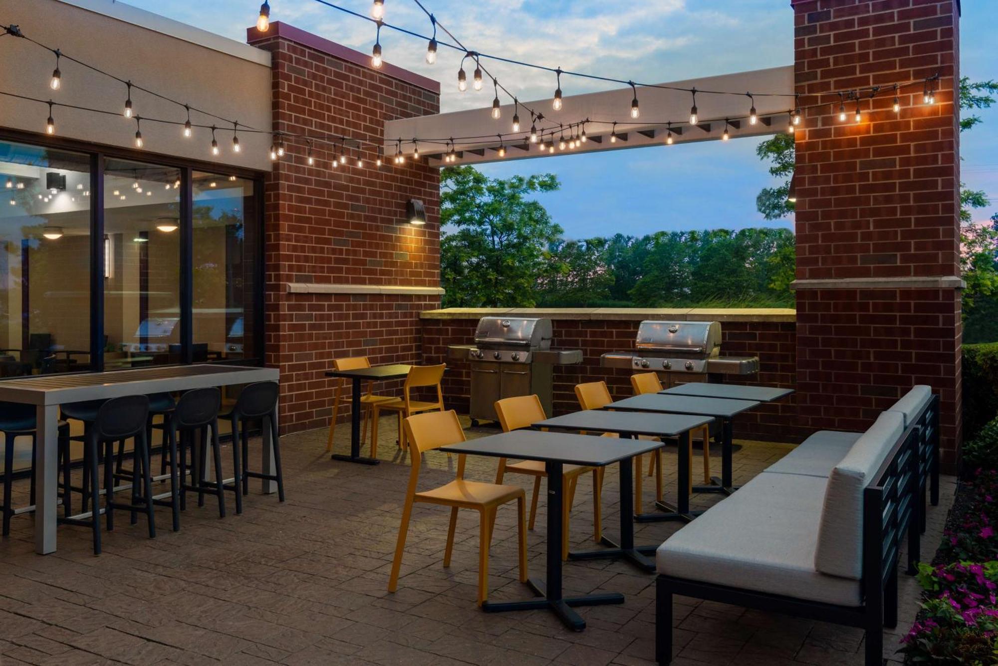 Home2 Suites By Hilton Buffalo Airport/ Galleria Mall Cheektowaga Bagian luar foto